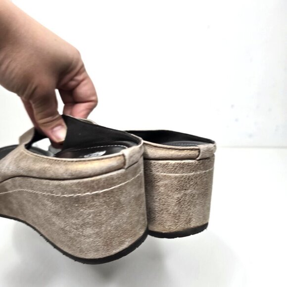 Donald J. Pliner Shaheen Metallic Thong Platform Leather Wedge Sandals Size 10 - Picture 5 of 13